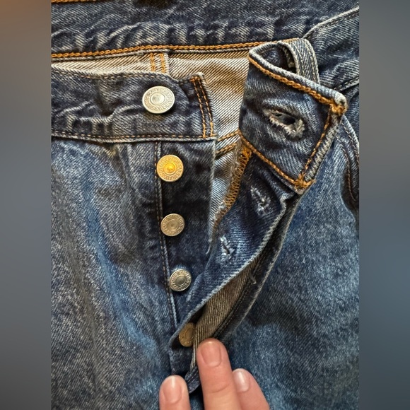 Vintage Levis 501XX Jeans Men’s W34 x L30 Straight Leg Button Fly Dark Denim - Picture 3 of 10